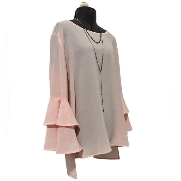 Gibson Pink Bell Ruffle Sleeve Blouse with Hi Low Hemline Size S - Picture 2 of 9